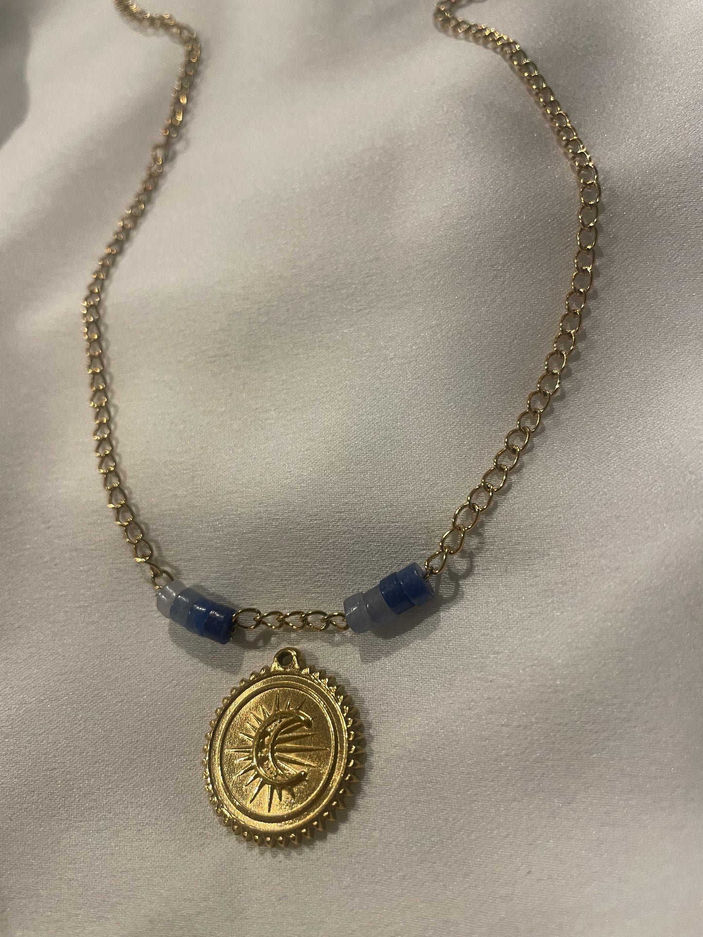 Chaîne 1 pendentif à personnaliser Adama